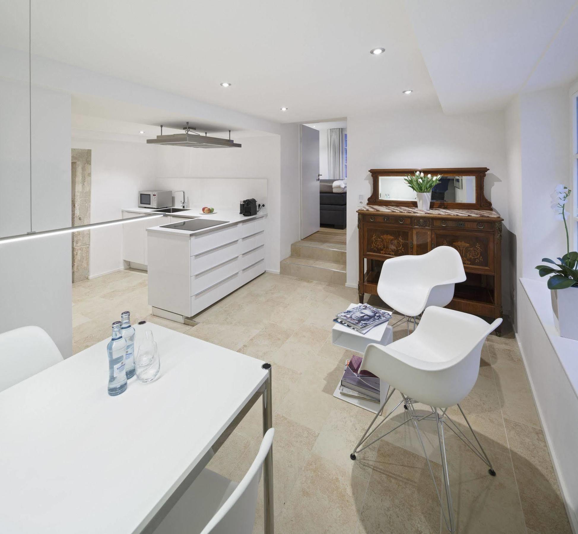 Domresidenz Regensburg Aparthotel Bagian luar foto