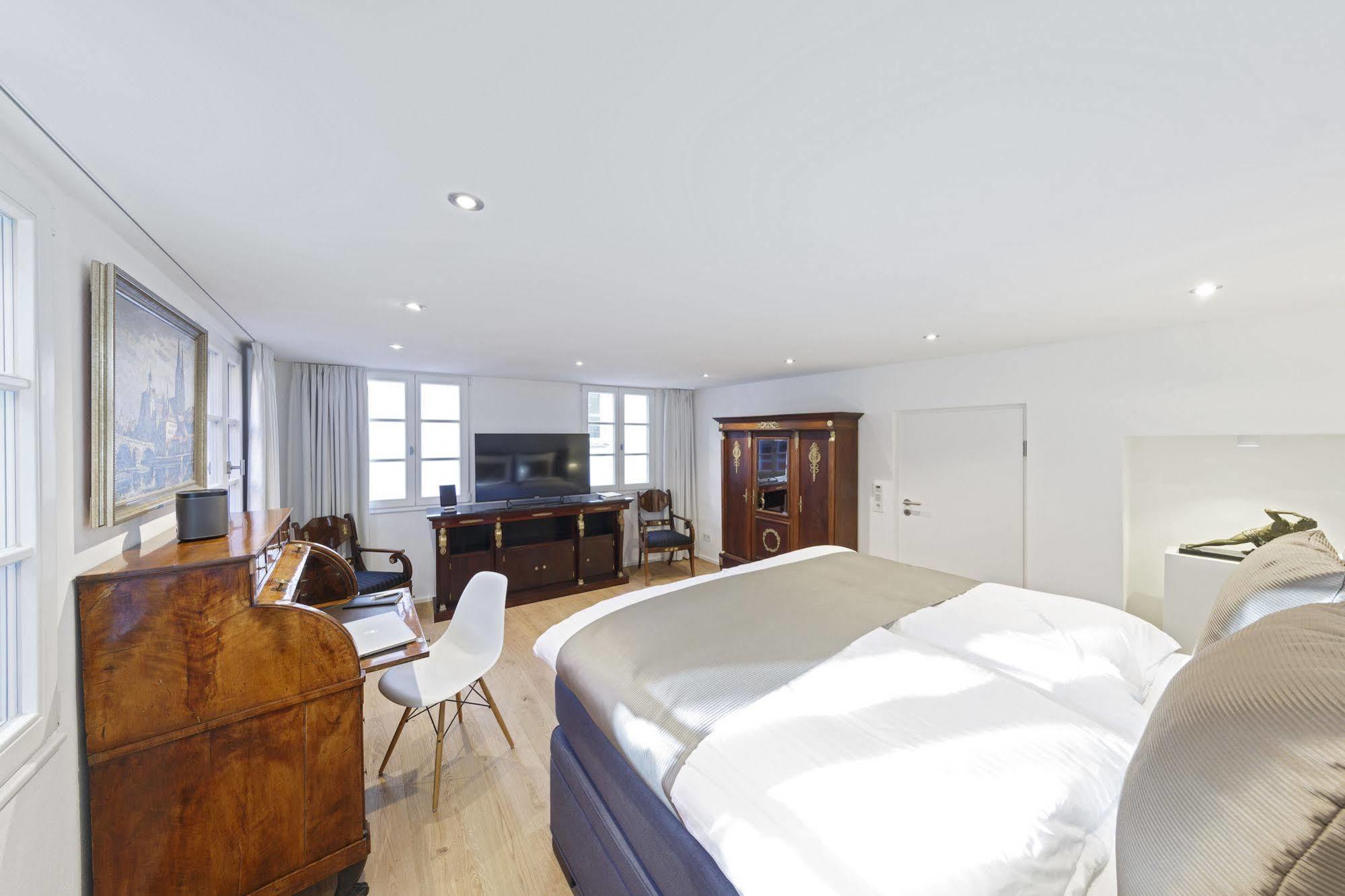 Domresidenz Regensburg Aparthotel Bagian luar foto
